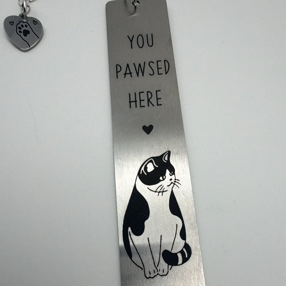 Metal Cat Bookmark Paw Heart Charm 